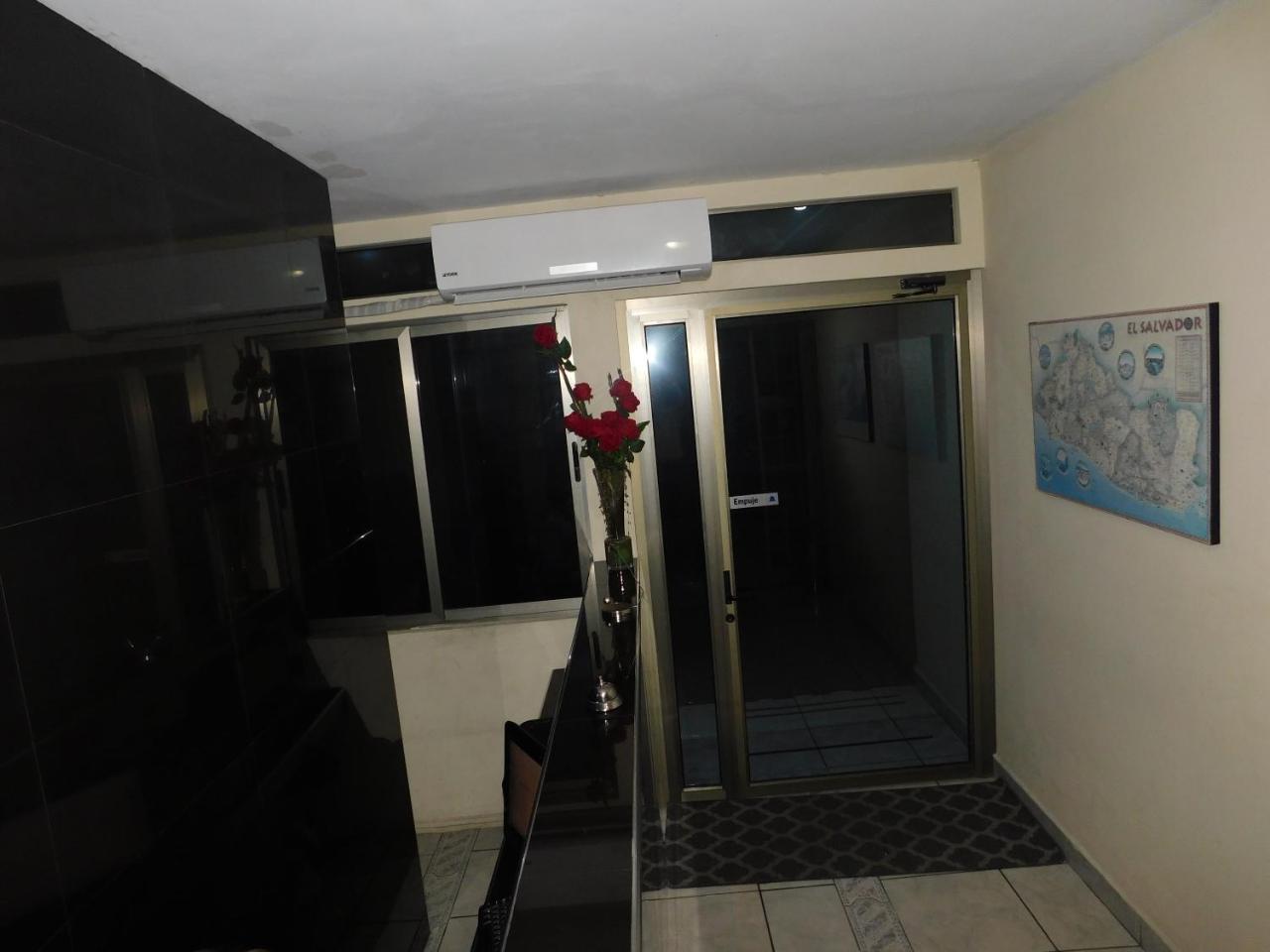 Hotel San Jose Hostal San Salvador Extérieur photo